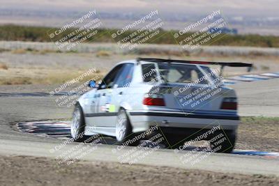 media/Oct-26-2025-CalClub SCCA (Sun) [[8ce1e69566]]/Group 2/Grapevine/